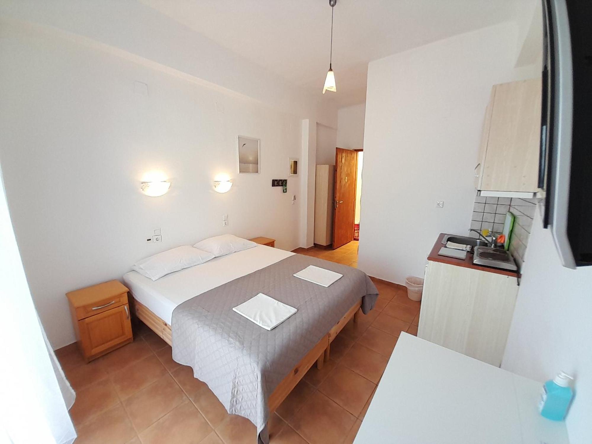 Aparthotel Lydia Mare Ágios Kírykos Zimmer foto