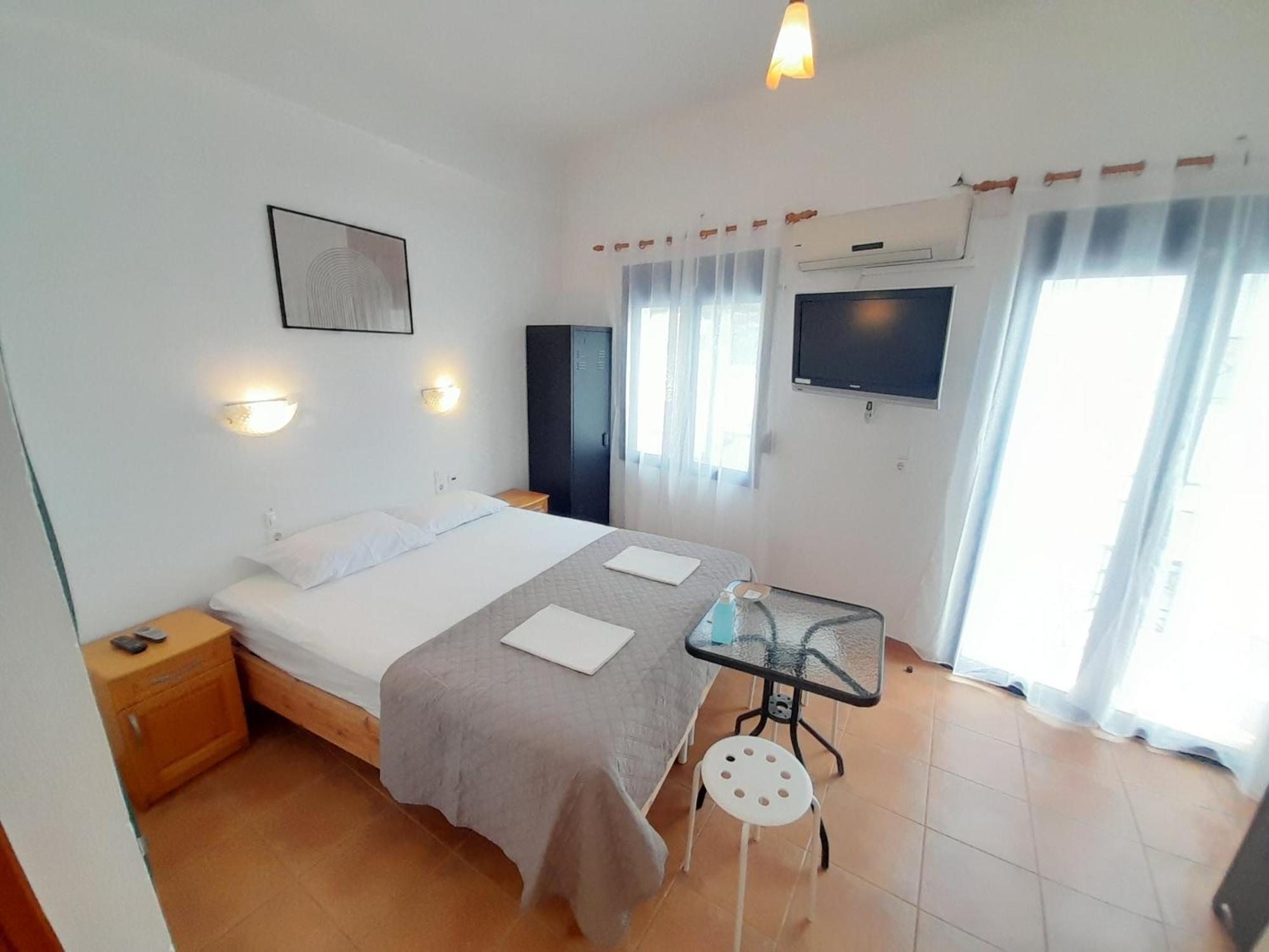 Aparthotel Lydia Mare Ágios Kírykos Zimmer foto