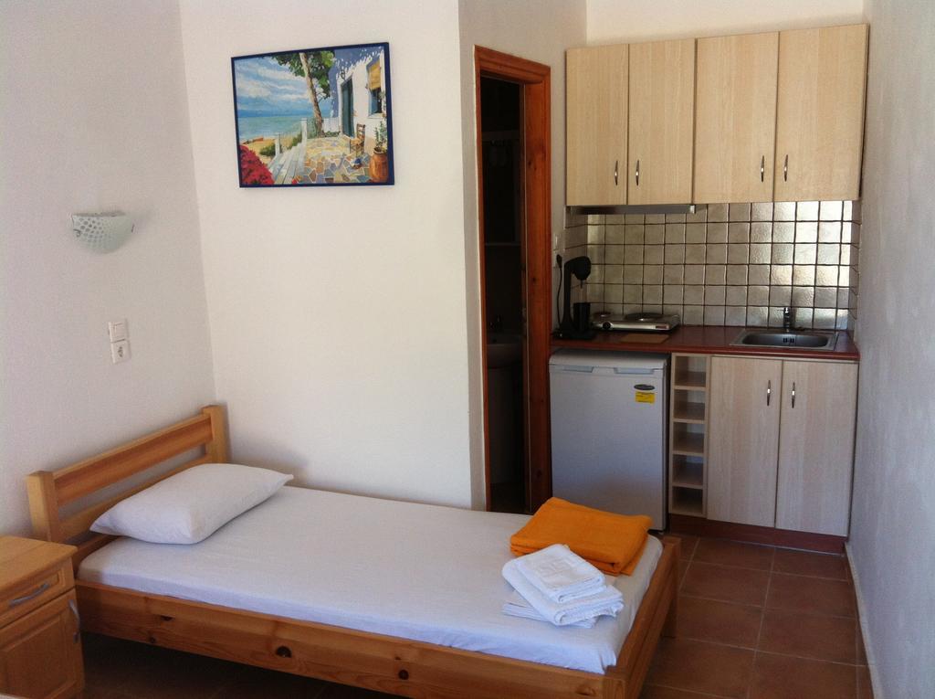 Aparthotel Lydia Mare Ágios Kírykos Exterior foto