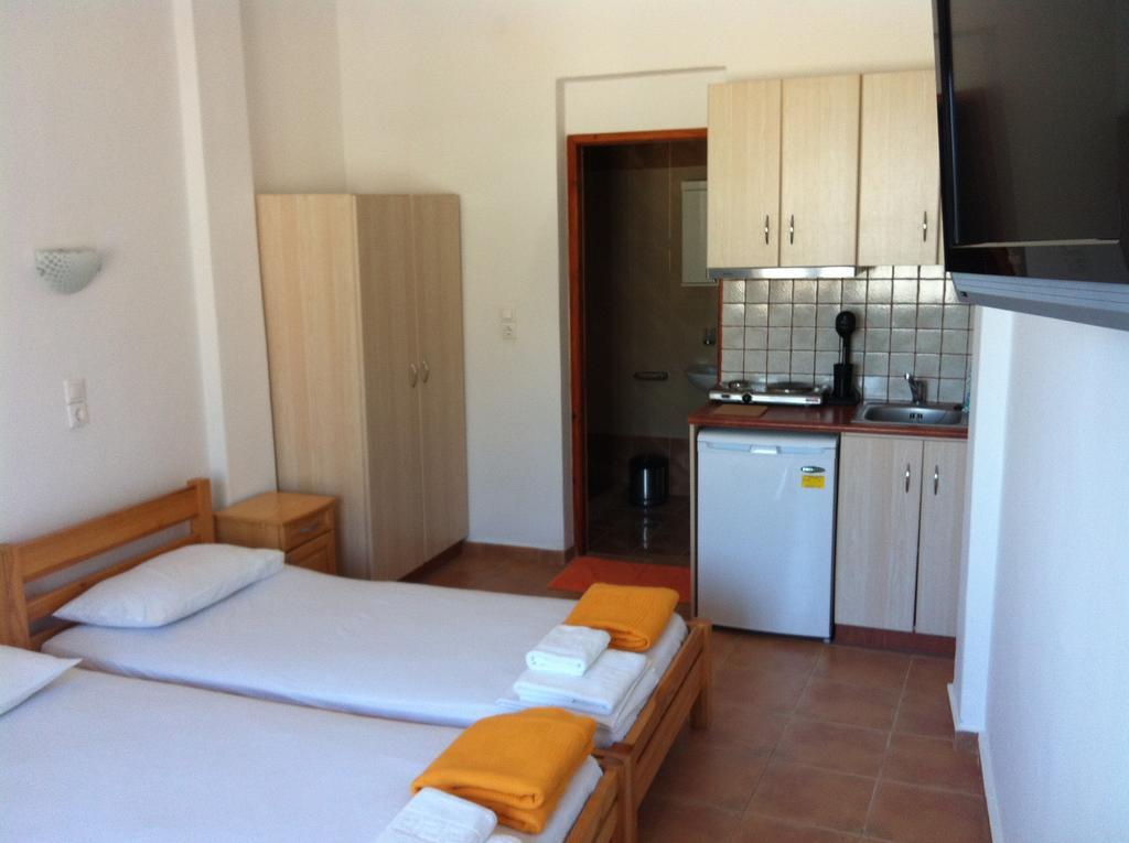 Aparthotel Lydia Mare Ágios Kírykos Exterior foto