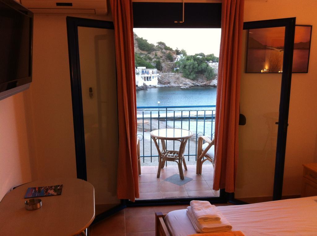 Aparthotel Lydia Mare Ágios Kírykos Exterior foto
